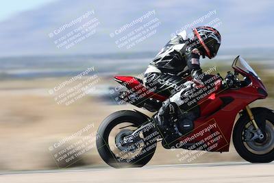 media/Oct-25-2025-Race Pace (Sat) [[47cce5476f]]/Verified/8-Speed Pans (1150am)/